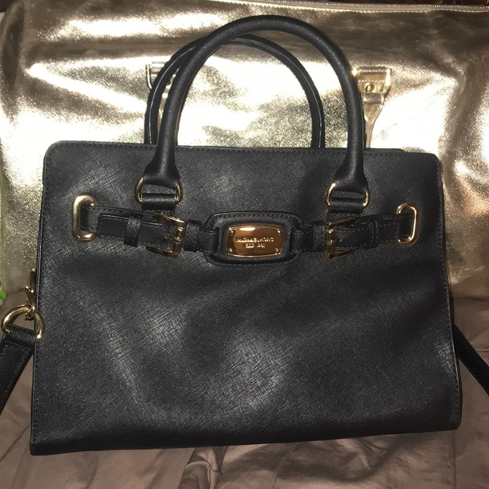 Micheal Kors Purse